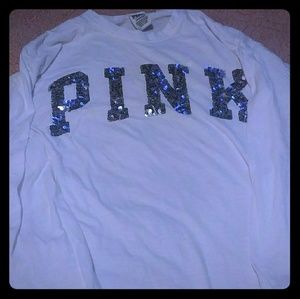 VS Pink Long sleeve tee